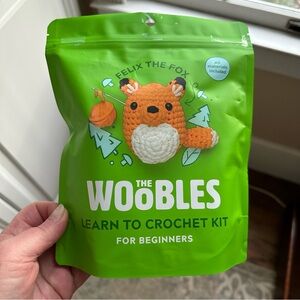 The Woobles Felix the Fox Crochet Kit - Green